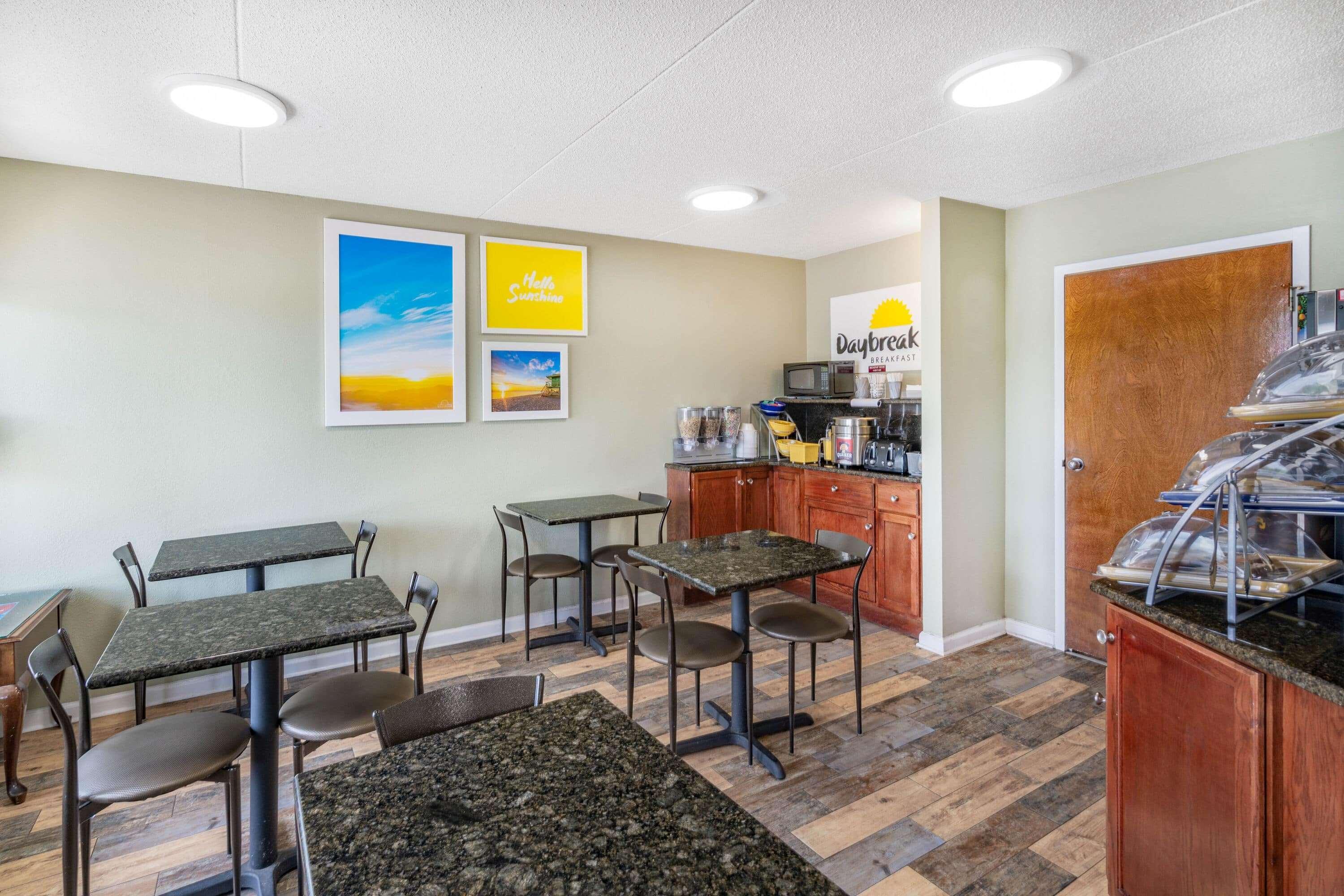 Days Inn By Wyndham Clarksville Tn Esterno foto